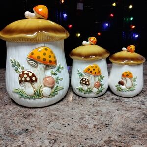 Sears Mushroom Canister Set - Brown and Orange